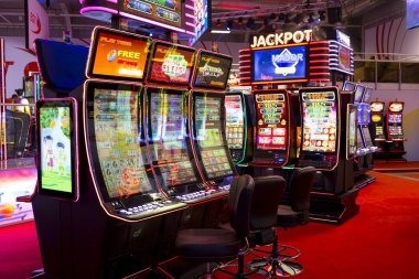 ngamentogel Explore the Solo Live Table format